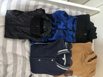 Polaire, gilet et pull en bon état