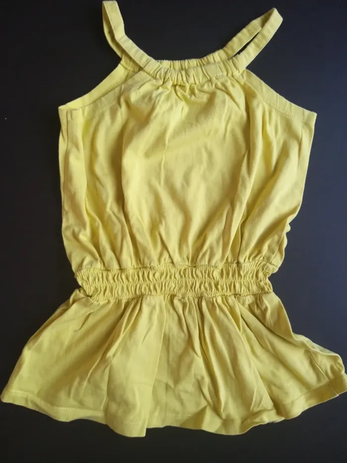 Robe jaune cintrée fines brettelles en 24 mois - photo numéro 3