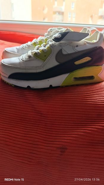 Basket Nike Air Max 34 très bon état 
