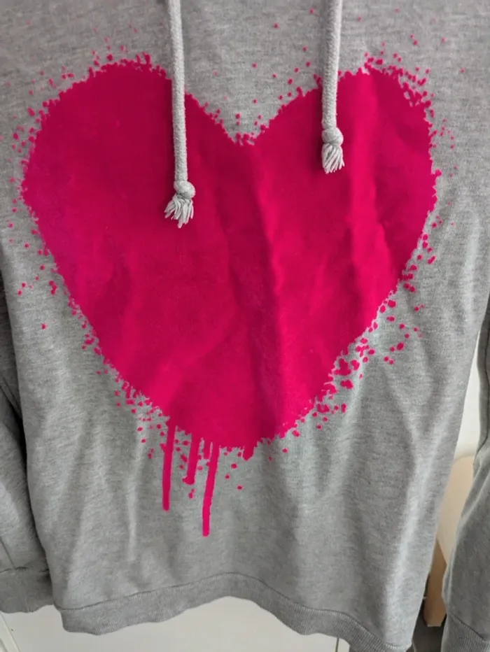 Sweat a capuche gris motif coeur Only - photo numéro 2