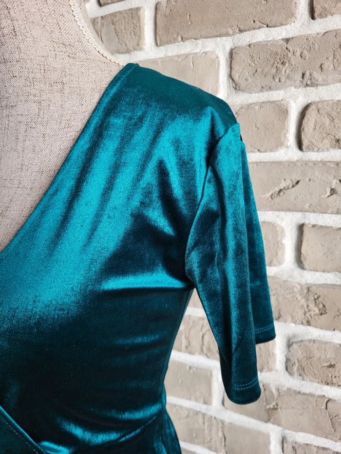 Robe en velours vert émeraude Zara - photo numéro 4