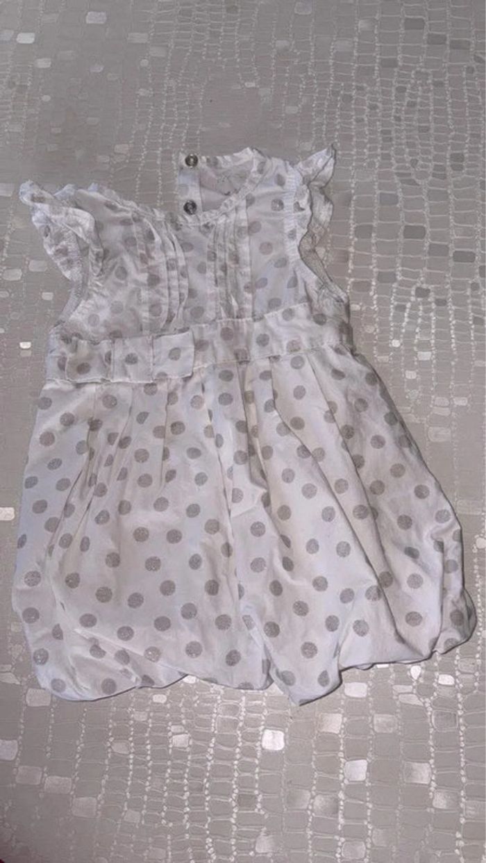 Robe 6mois