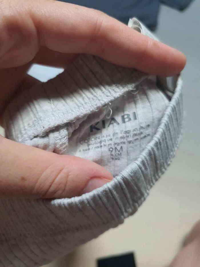 Ensemble kiabi legging et tee shirt gris - photo numéro 4