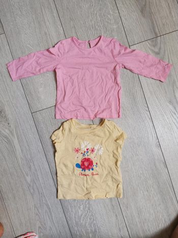 Lot 2 hauts neufs 12 mois