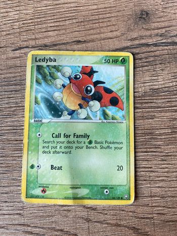Carte Pokémon Ledyba 64/109 2004