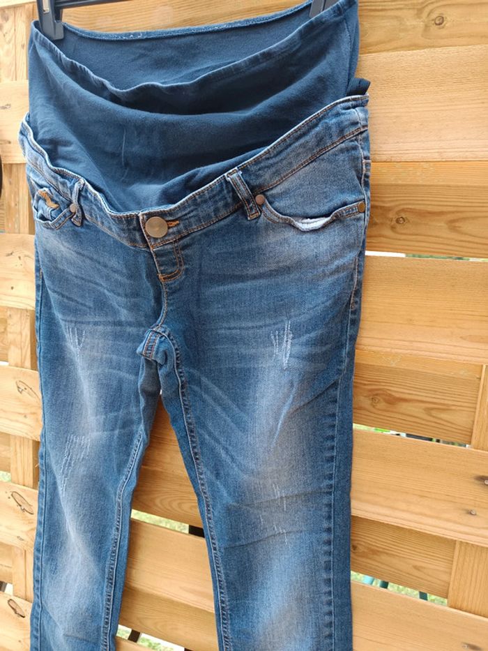 Jean de grossesse taille 38 - photo numéro 2