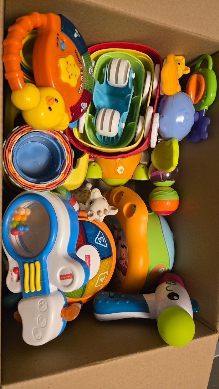 💙🩷🥰😍🤩🤩 joli Lot jeux bébé 🤩😍🥰💙🩷 - photo numéro 2