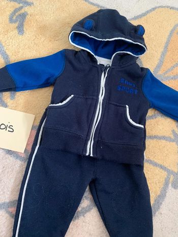 Ensemble jogging 3 mois