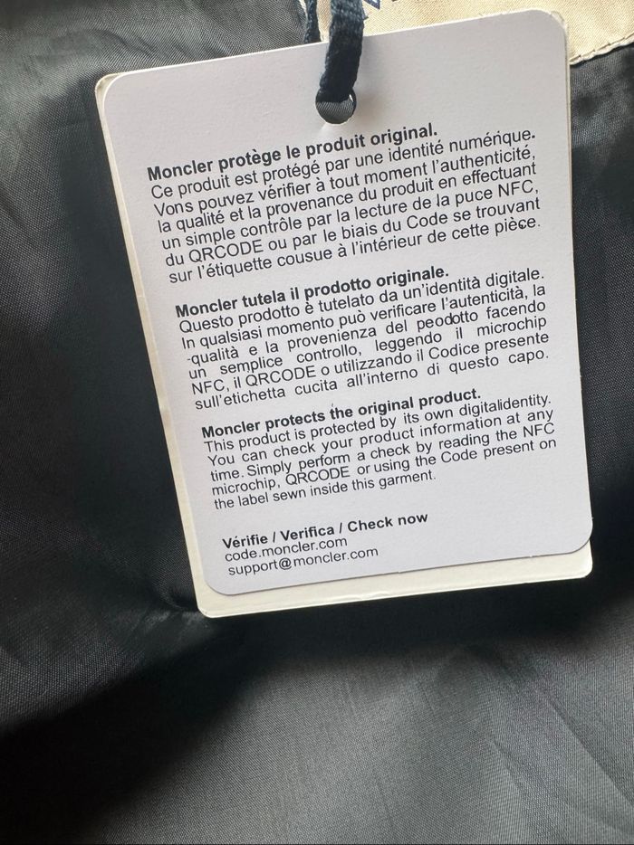 Doudoune Moncler - photo numéro 5