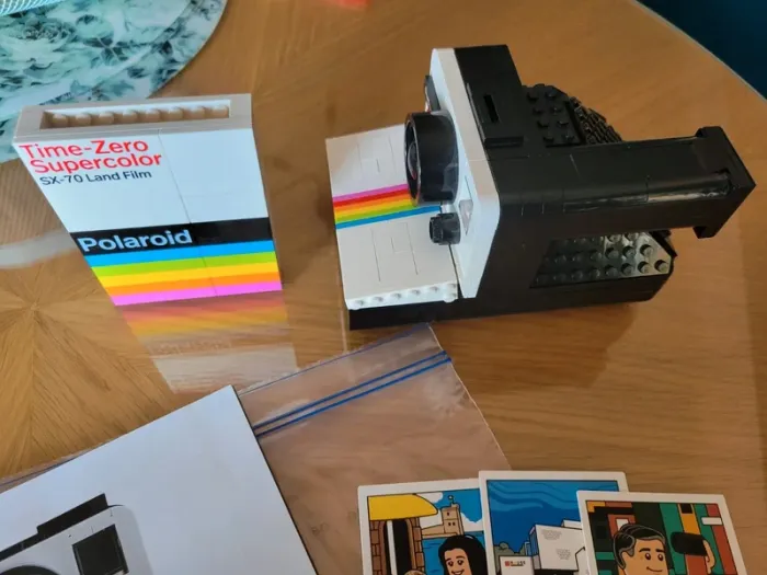 Appareil Photo Polaroid OneStep SX-70 lego ideas 31345  jouet - photo numéro 6