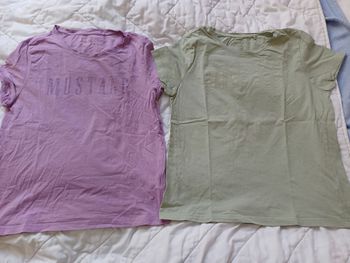 Lot 2 tee-shirts femme Mustang, neufs