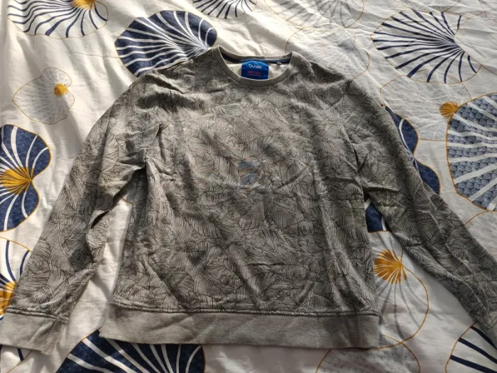 Sweat jules tM tbe
