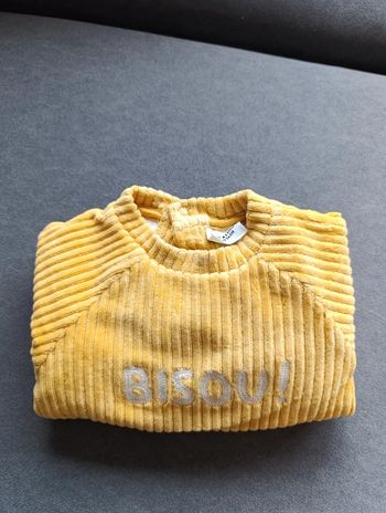 Pull garçon, Tape à l'oeil