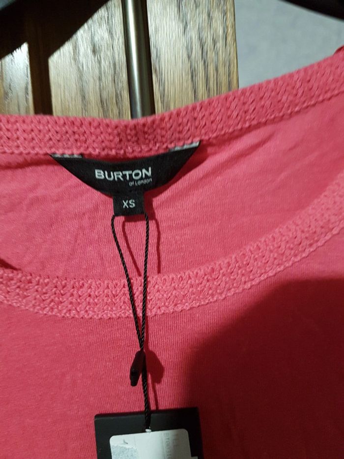 T-shirt  Burton Xs rose - photo numéro 4