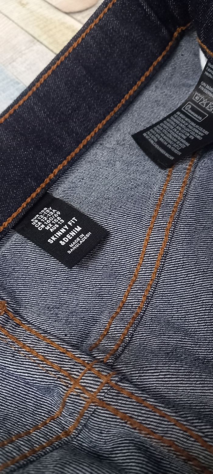 Jeans brut très bon etat - photo numéro 2