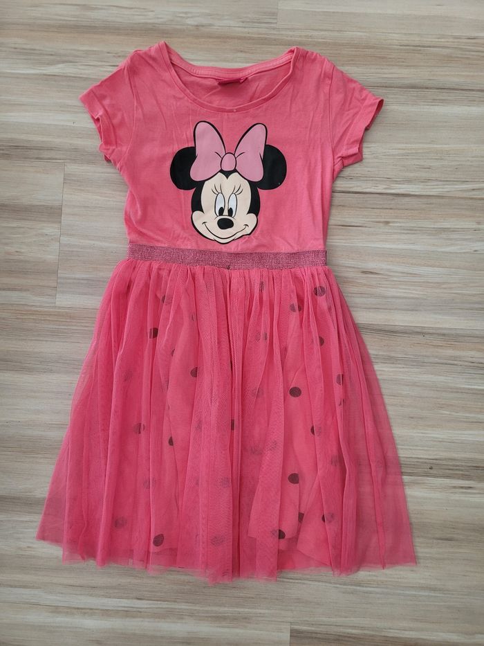 Robe courte fille 6 ans, très bon état. - photo numéro 1
