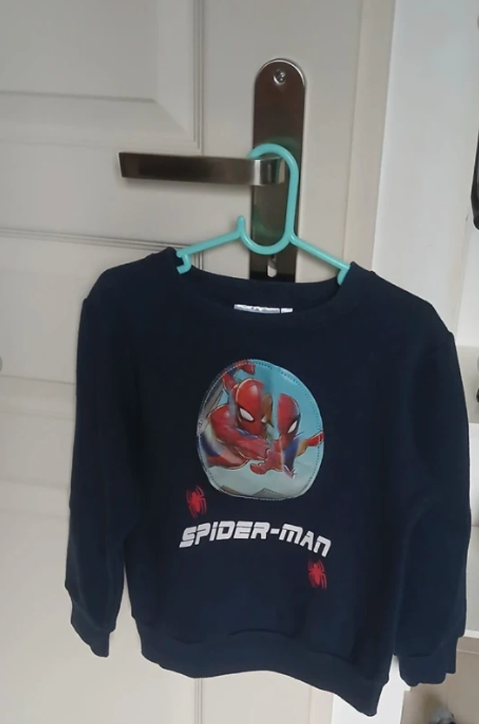 Pull Spiderman Marvel 6 ans