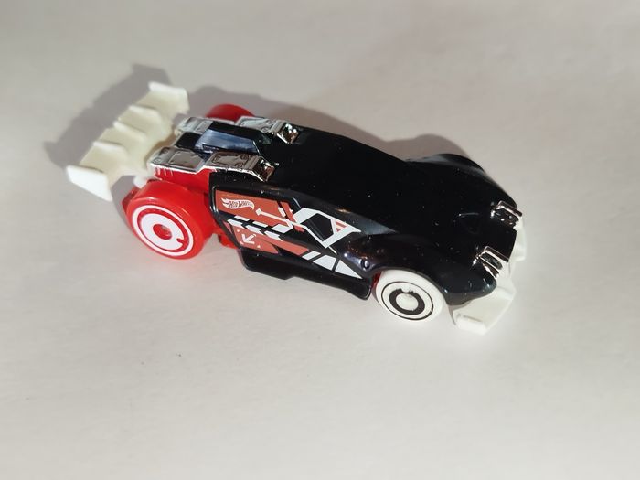 Hot Wheels Davancenator Exclusive 5-Pack Cyber Noir 2025