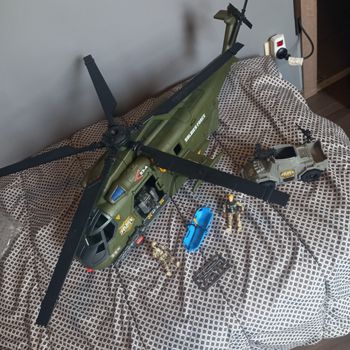 Soldier force mega hélicoptère