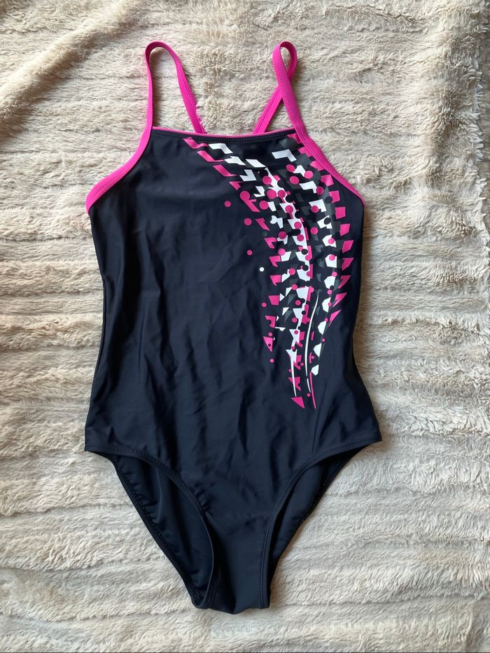 Maillot de bain Tecnopro 12 ans (1€50)