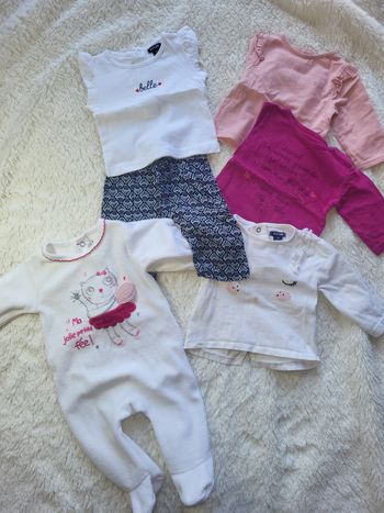 Lot vêtements 1 mois