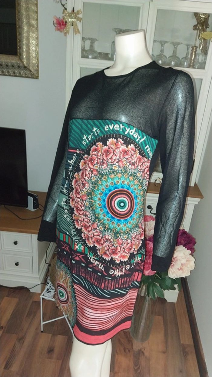 Robe midi Desigual excellent état porté 1 fois Taille 40 - photo numéro 3