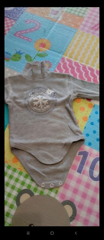 Body bébé 3 mois
