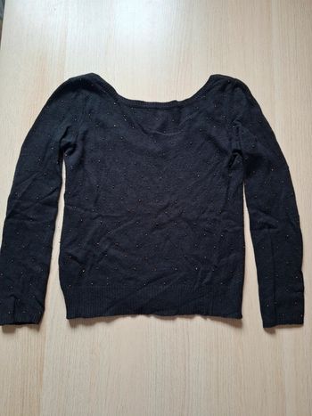 Pull noir