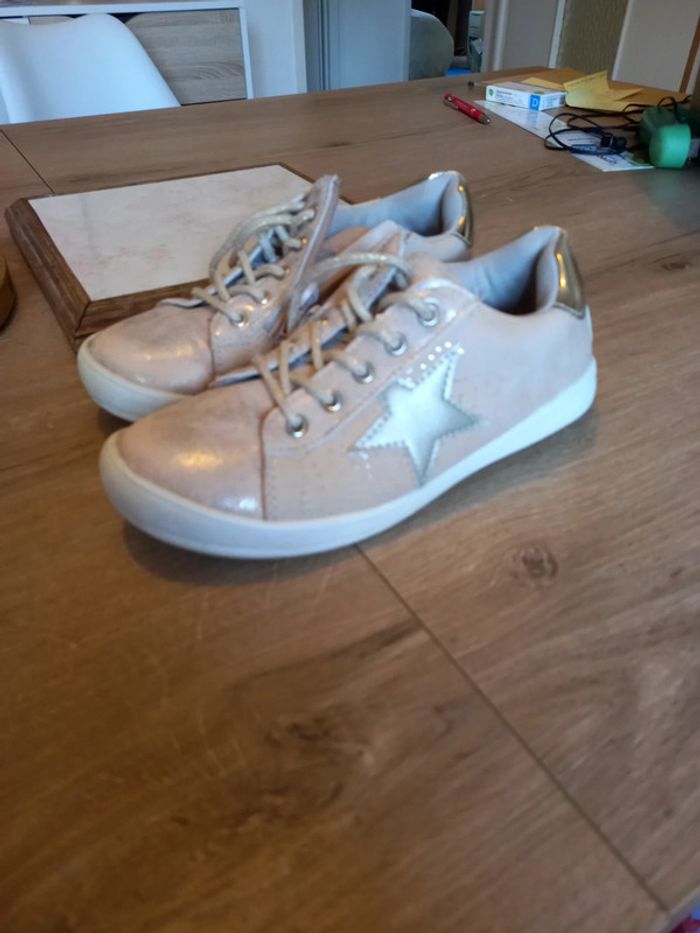 Baskets fille