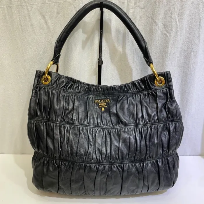 Sac à main Prada et épaule en nappa de agneau BR4730 136236850, en excellent état. - photo numéro 5