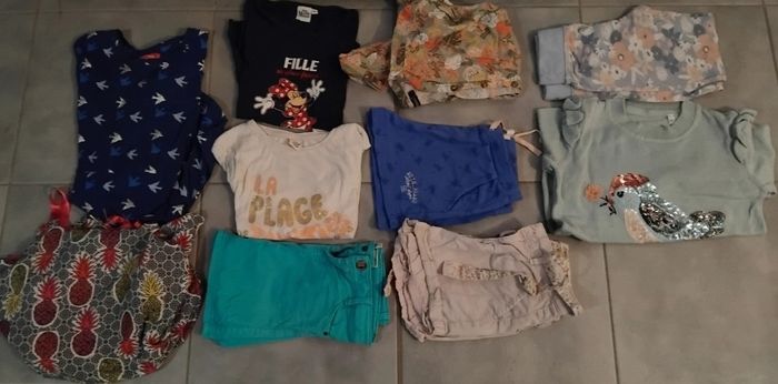 Lot vêtements fille