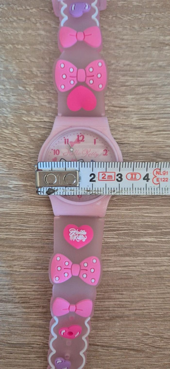 Montre fantaisie enfant Hello kitty. - photo numéro 7