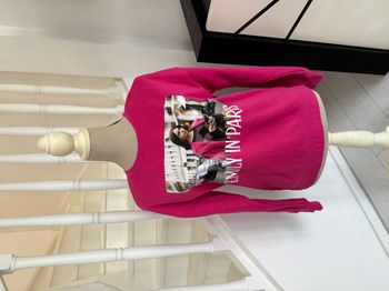 Sweat Shirt Primark Emily in Paris Netflix rose fuchsia