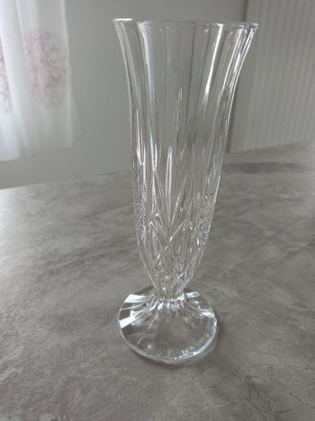 Vase à pied