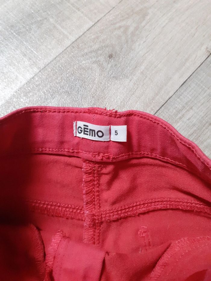 Pantalon fille jegging rouge bande argentée 5 ans - photo numéro 4
