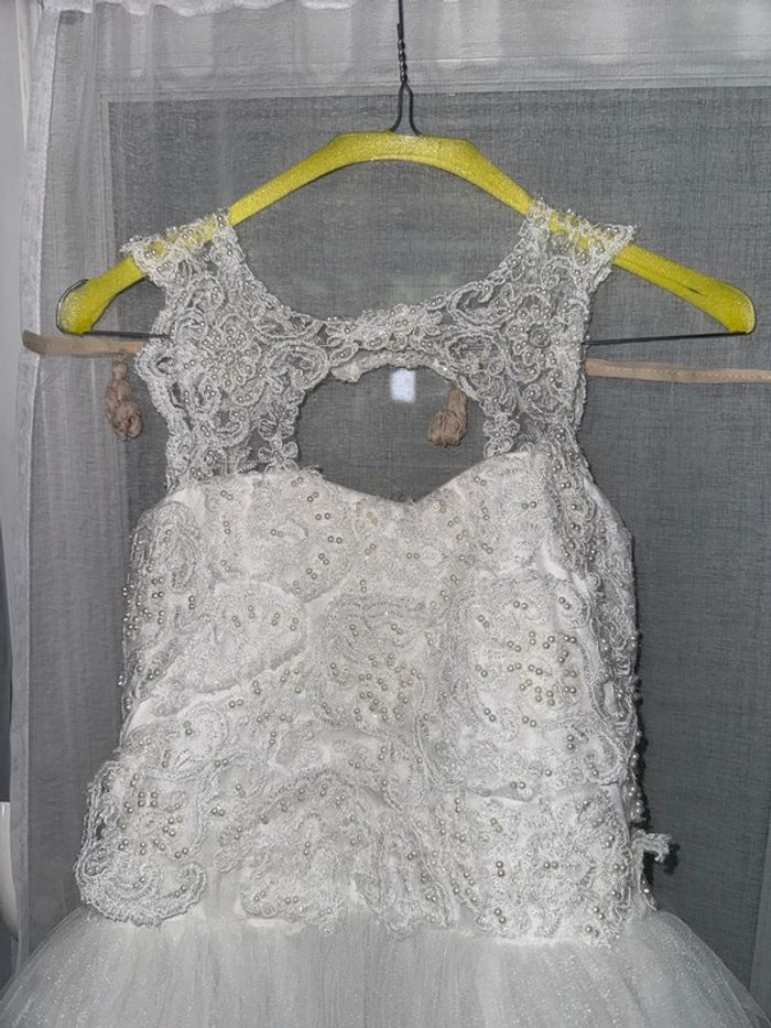 Mini robe de mariée pour jeune fille 16 ans avec tulle broderie paillettes et strass - photo numéro 3