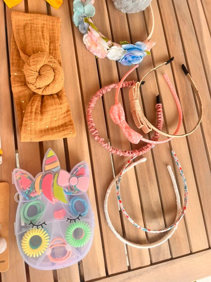 Gros lot accessoires cheveux petite fille - photo numéro 5