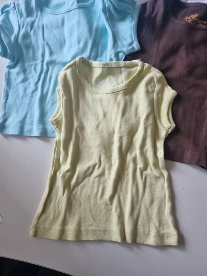 Lot tee-shirts 6 mois - photo numéro 2