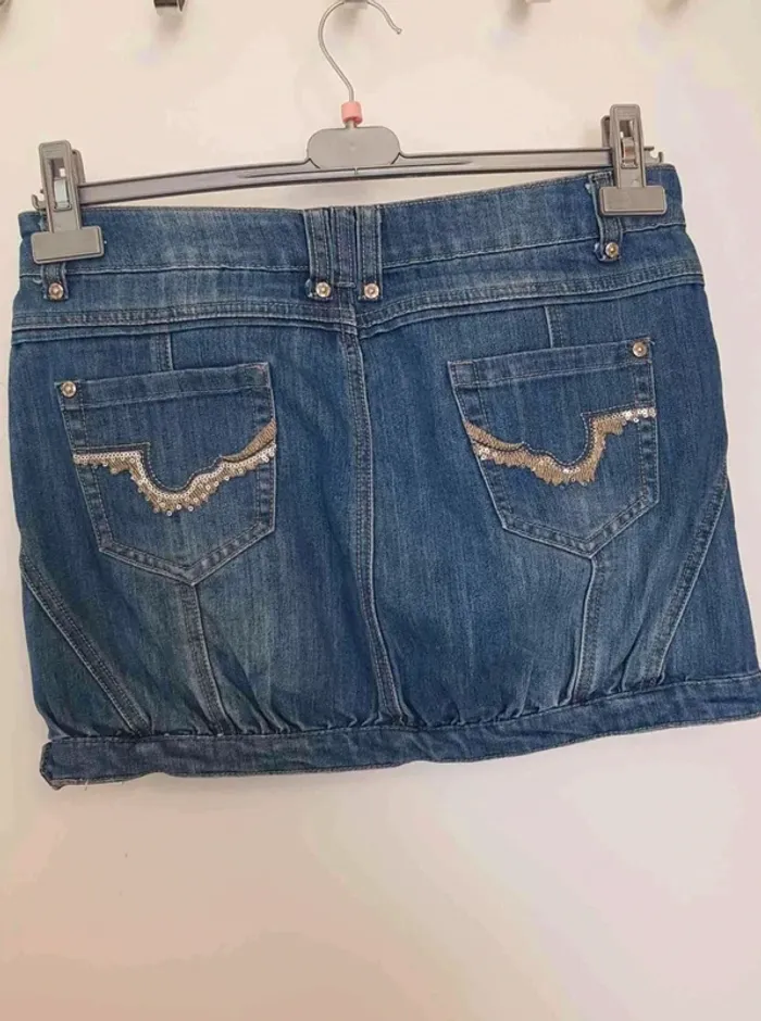 Jupe courte en  jean  taille 42 - photo numéro 3