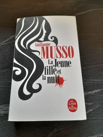 Musso Guillaume ou La  jeune fille et la Nuit.