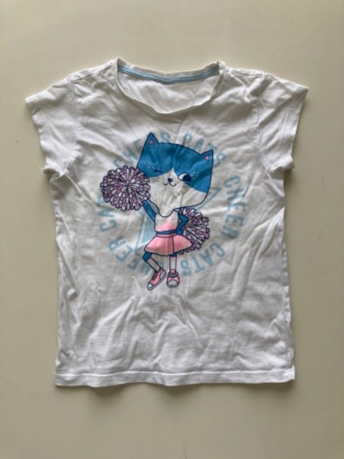 T-shirt fille taille 8 ans
