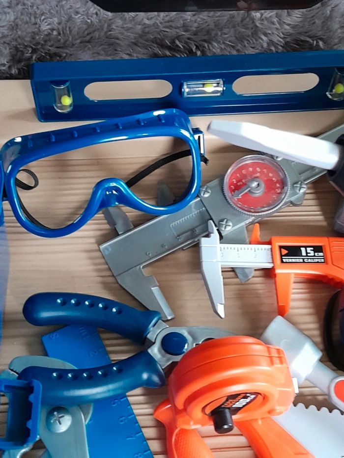 Lot Établie avec outils 🛠 - photo numéro 5