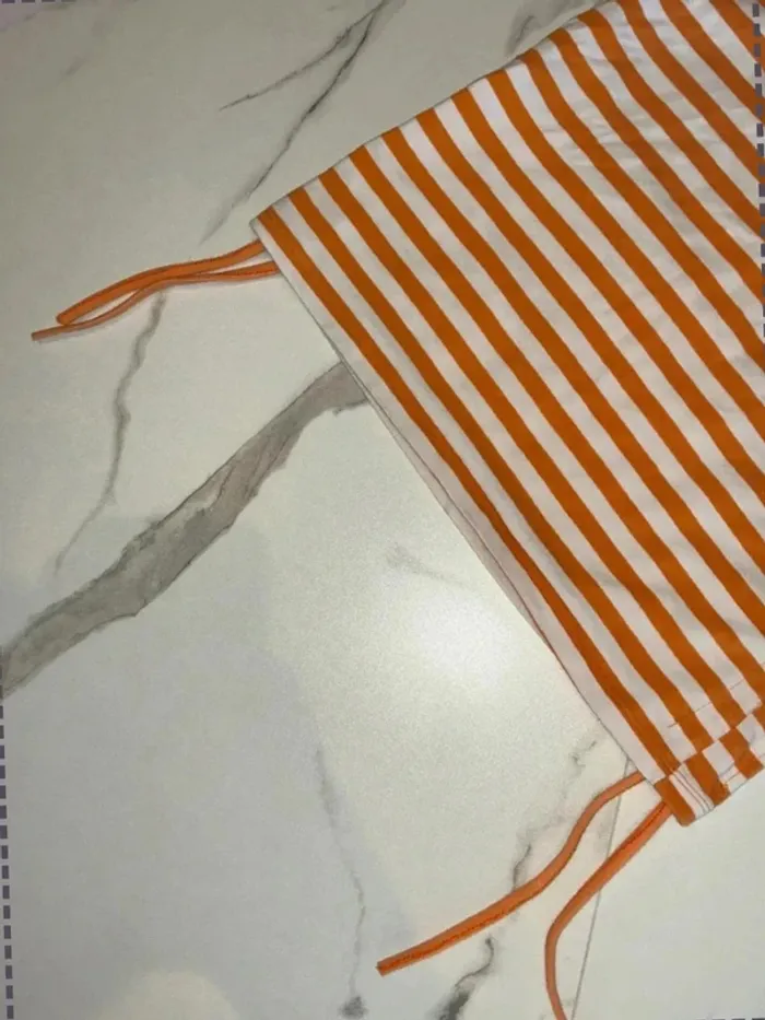 Top rayé - taille S - photo numéro 4