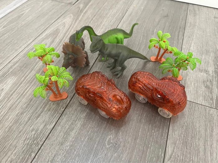 Circuit Dinosaure Dinosaur Track - photo numéro 6