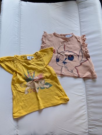 Lot 2 t-shirts disney