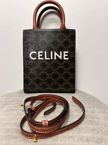 Sac à main Céline monogramme