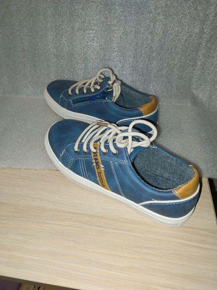 Chaussure ɓleu