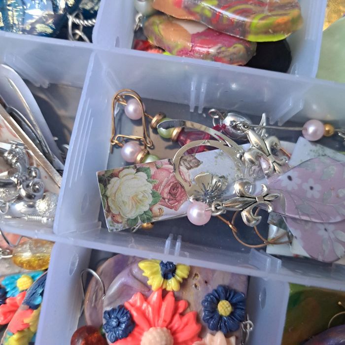 Lot de boucles d'oreilles pendante avec pendentif assortie multicolore - photo numéro 10