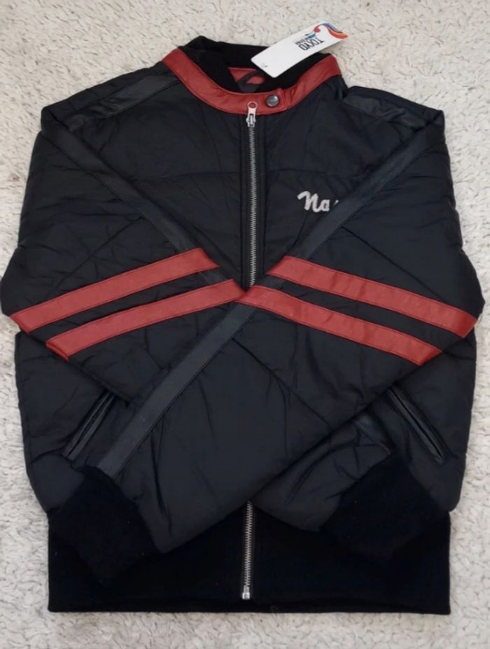 Veste neuve avec etiquette (taille M)