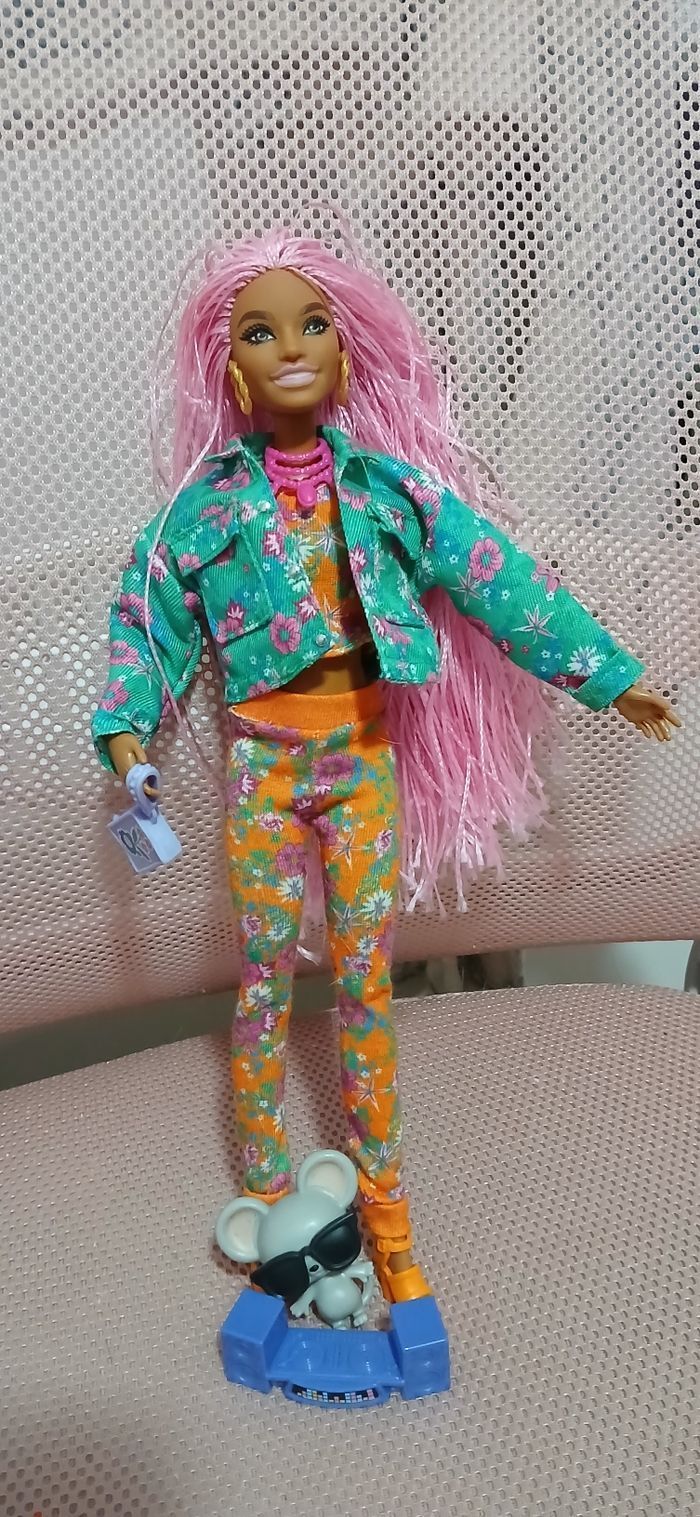 Barbie extra